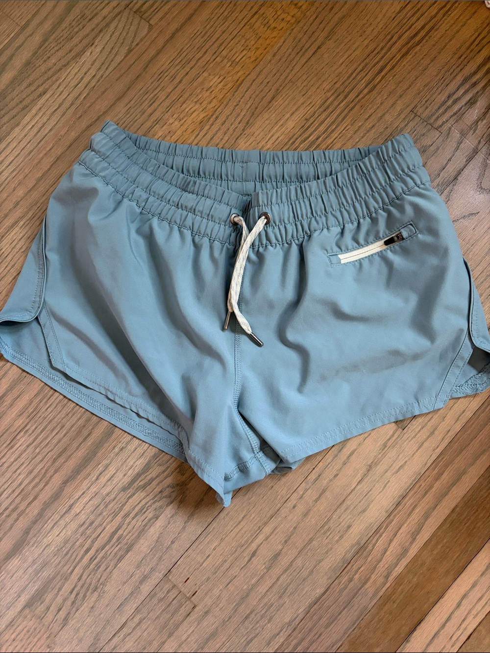 Vuori Dusty Blue/Green Clementine Athletic Drawstring Shorts